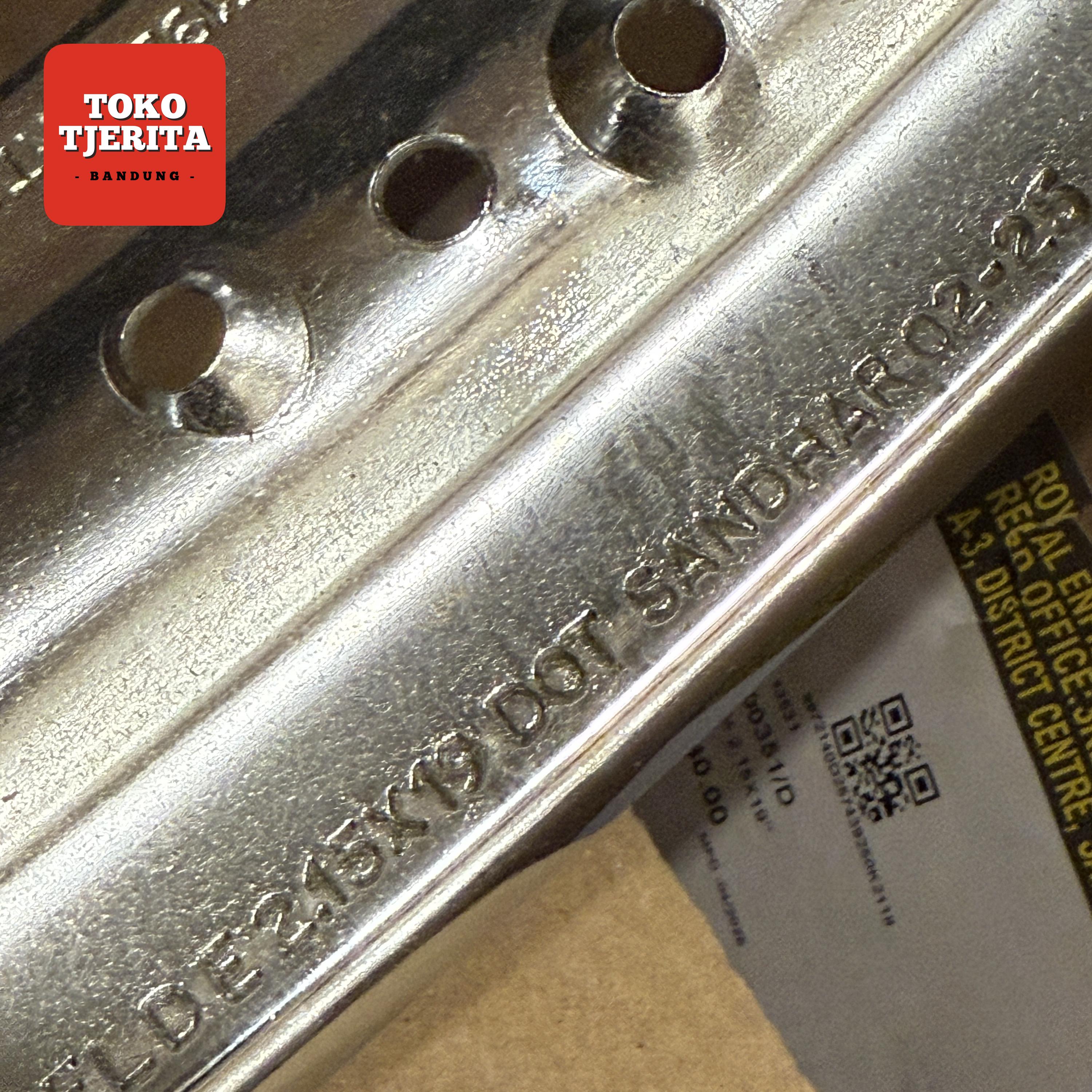 Velg Depan 19" H36 Chrome Classic Reborn 1100351 - Royal Enfield ASLI