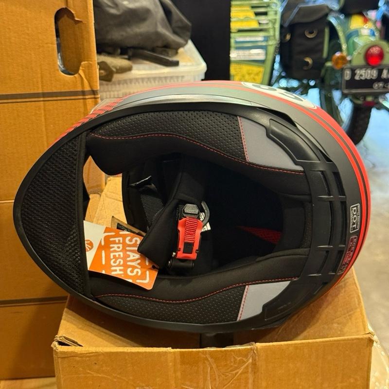 Helm Full Face Merah Dof Hitam Motif 65 XL BESAR RRGHEM000228 - Royal Enfield ASLI