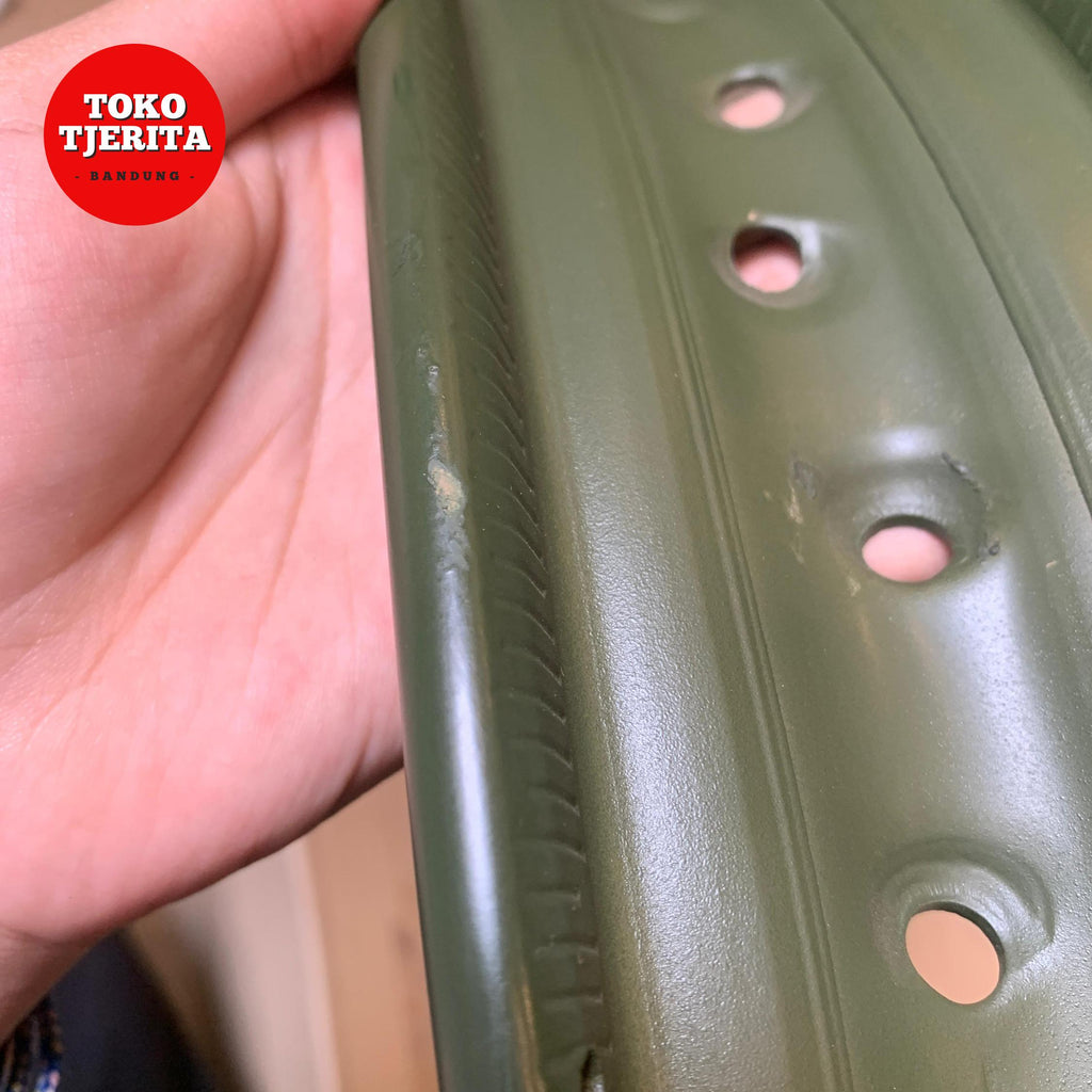 Velg 2,5 x 18" H 40 Classic 500 Battle Green 825381 Royal Enfield ASLI